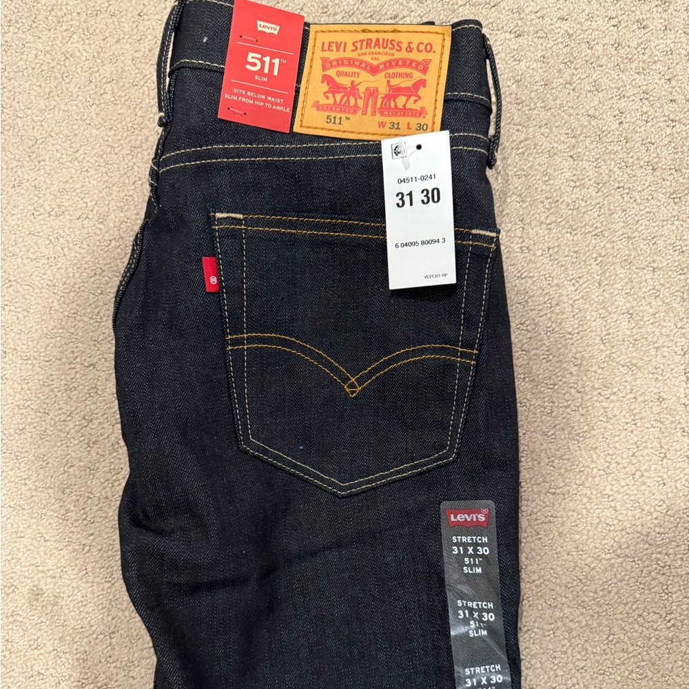 NWT - Men’s Levi’s - Slim Fit 511